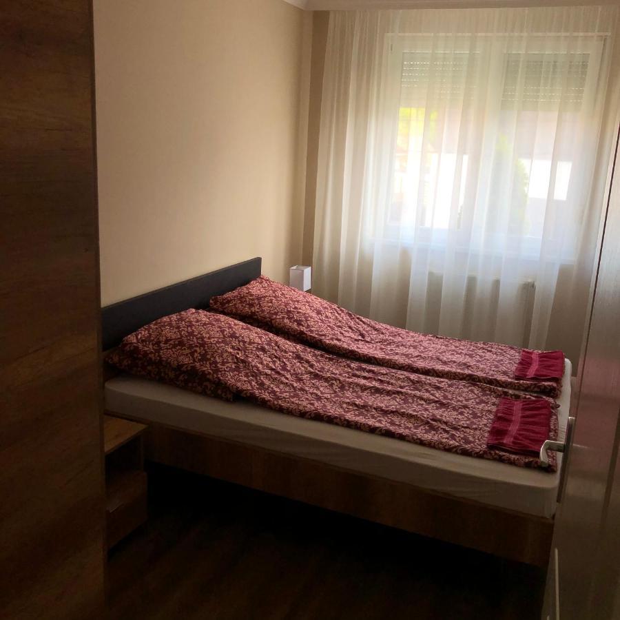 Alina Apartmanok Hajduszoboszlo Exterior photo